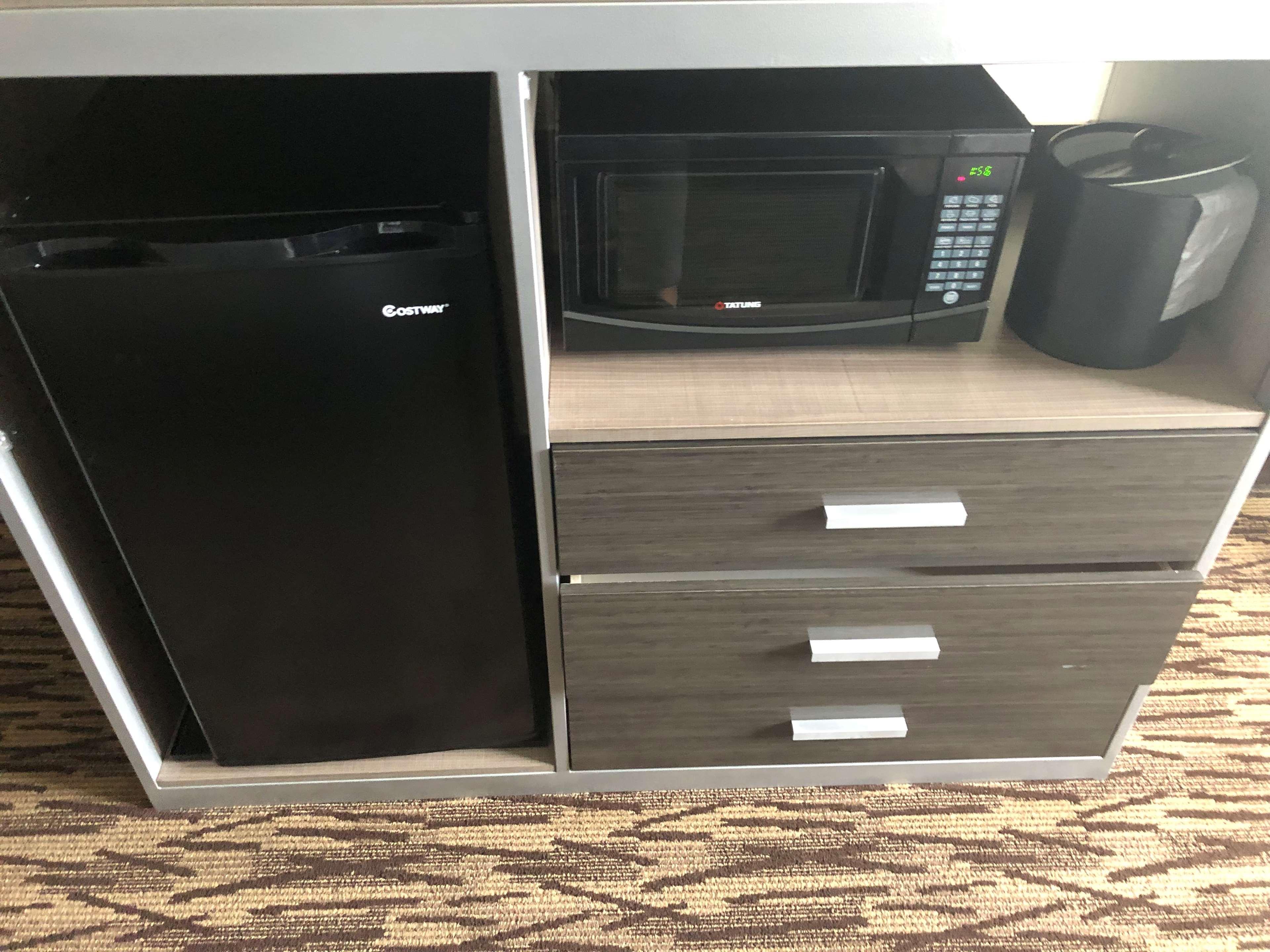 Best Western Plus Peppertree Airport Inn Airway Heights Buitenkant foto