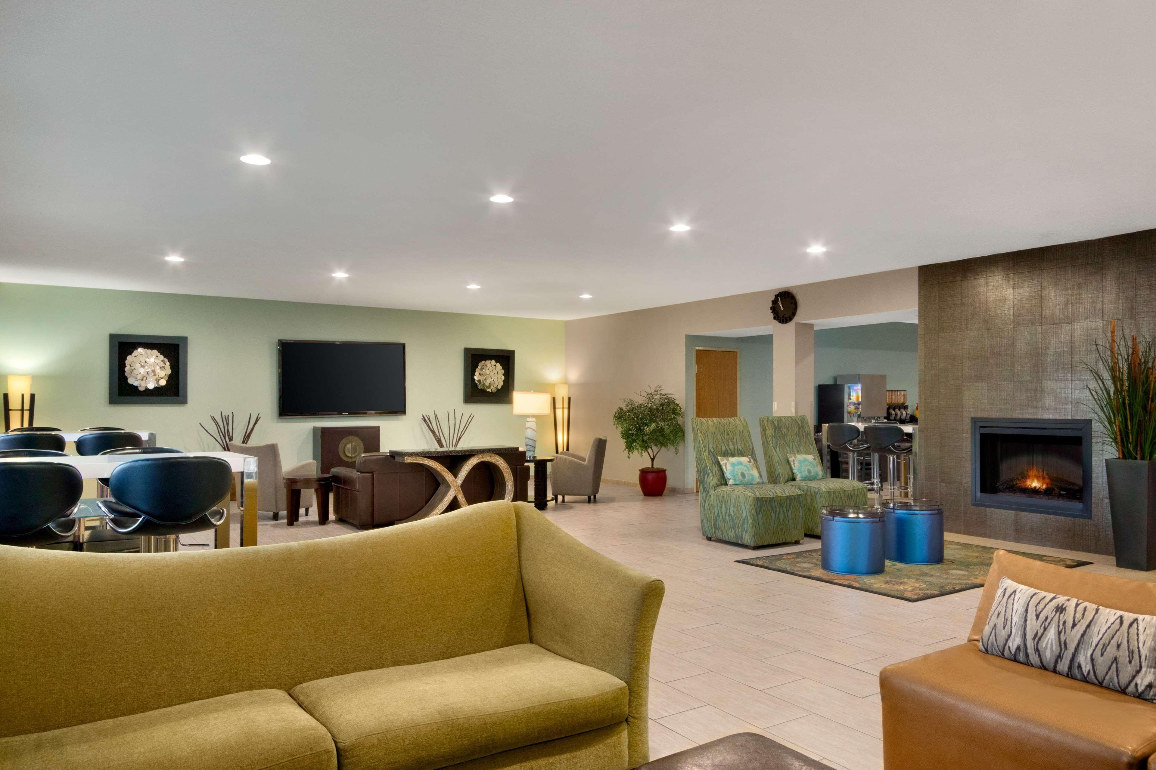 Best Western Plus Peppertree Airport Inn Airway Heights Buitenkant foto