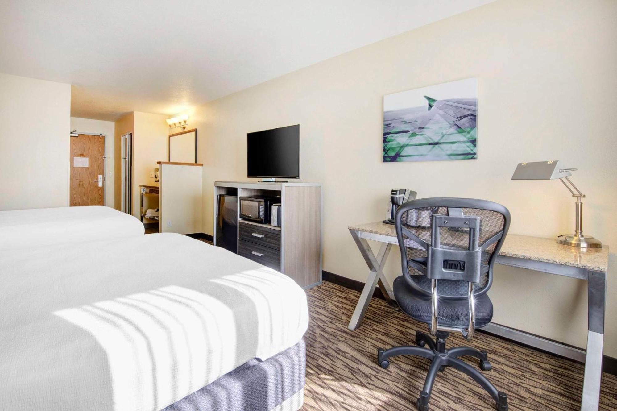 Best Western Plus Peppertree Airport Inn Airway Heights Buitenkant foto